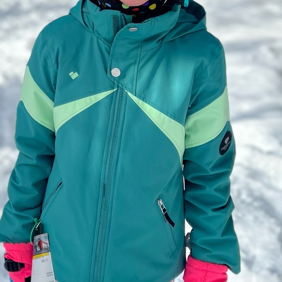Excellent condition. Obermeyer Girls ski jacket. Size 10/12. - Picture 1 of 6